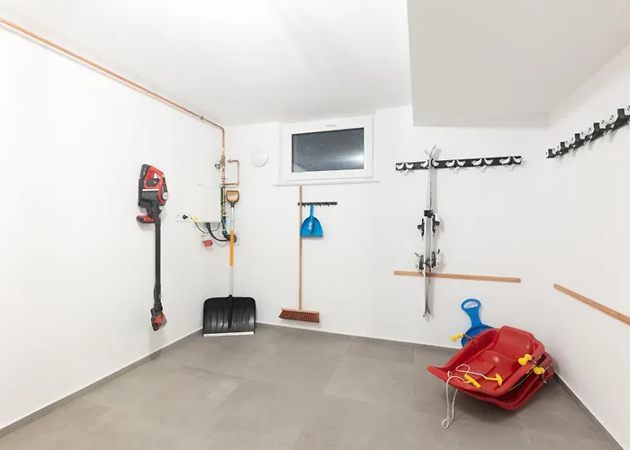 Tatil Evi Luxus-ferienhaus Mit Sauna, Hot Tub Und Grandiosem Panorama Winterberg